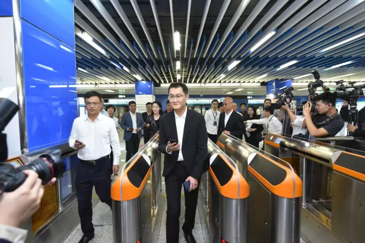 1530699165357546.jpg JdRM-fypceiq6911666.jpg